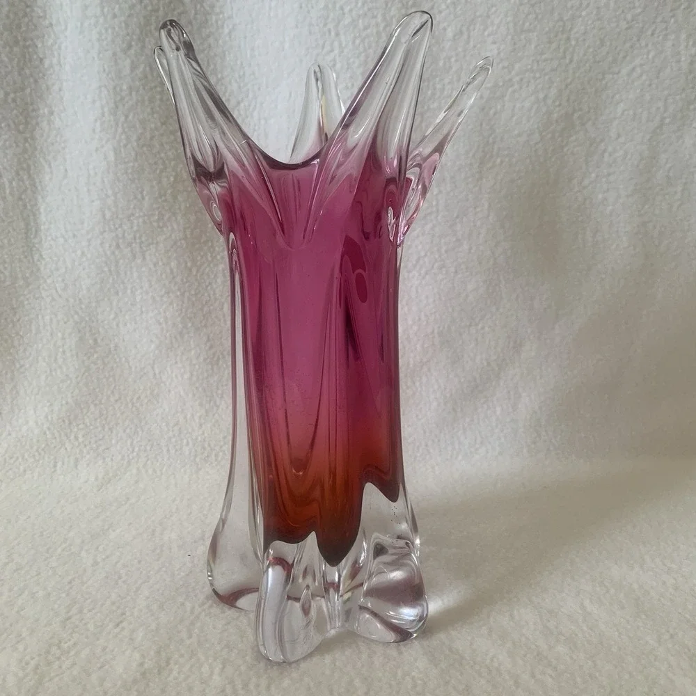 Czech Bohemian Josef Hospodka Chribska Starburst Art Glass Pink/Crystal 12